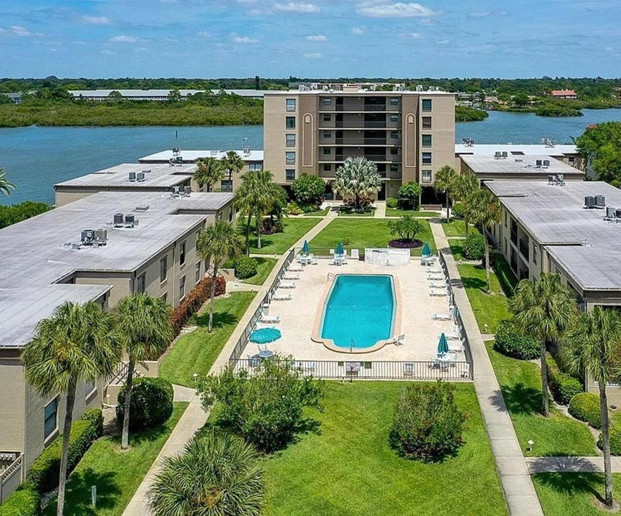 Sea Club Condo #405 Clearwater Beach Exterior photo